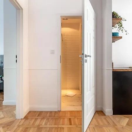 Rent Like - Marszalkowska 138 Warsaw